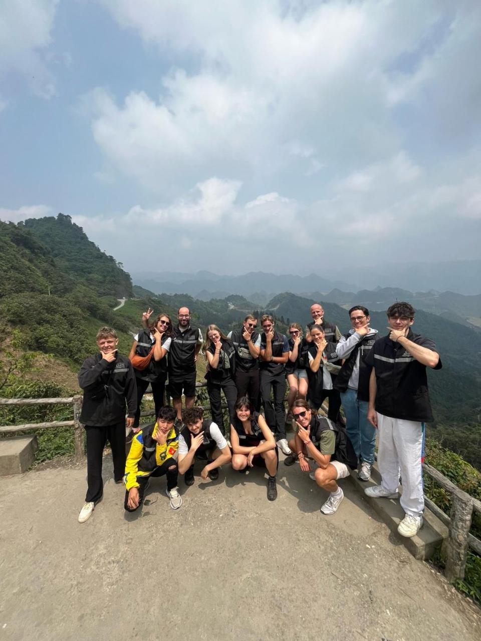 Quiri Hostel Ha Giang Lang Lap Экстерьер фото